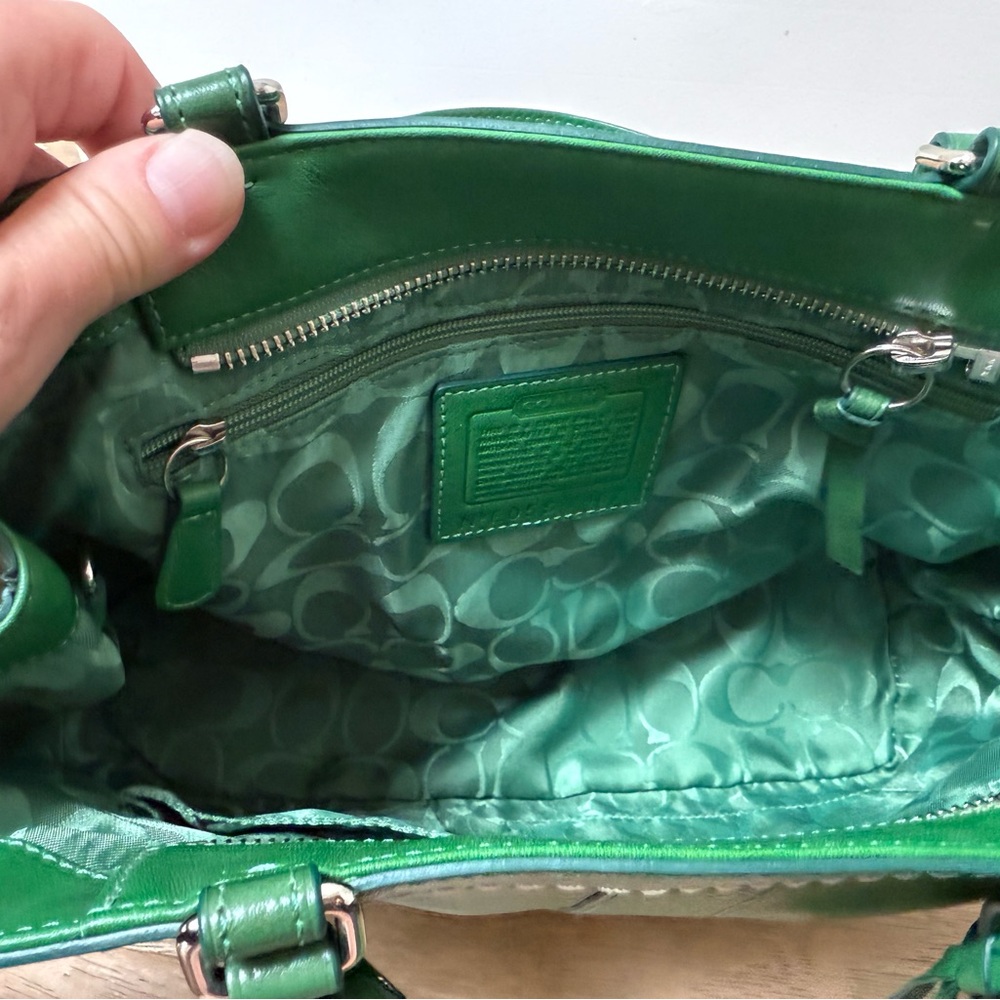 NWOT Vintage Coach Rare Green Hampton Carryall Satchel (E05S-7467) - Picture 5 of 16